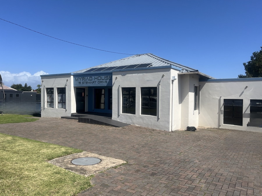 Commercial Property for Sale in Baysville Eastern Cape